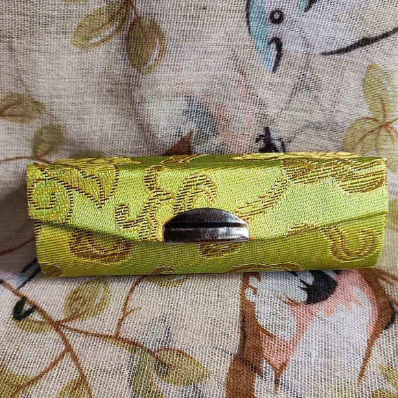 Chartreuse Silk Brocade Red Lined Mirrored Lipstick Chap Stick Case Holder - Picture 1 of 6